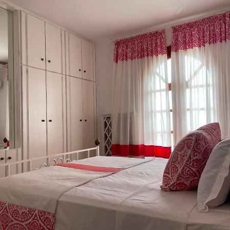 Byblos Mare-The Exclusive Beach Front Villa Skala Sotiros Eksteriør bilde