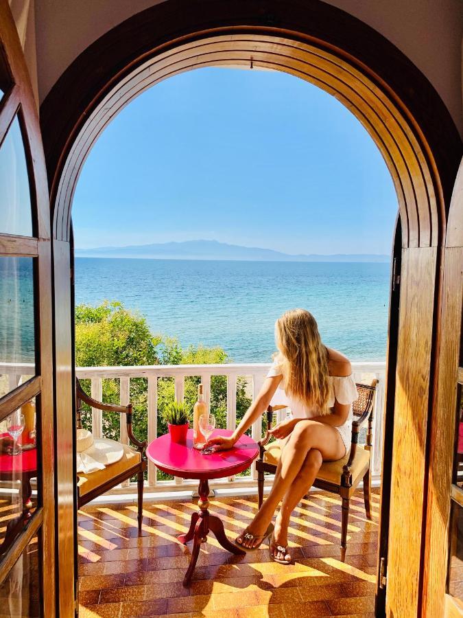 Byblos Mare-The Exclusive Beach Front Villa Skala Sotiros Eksteriør bilde